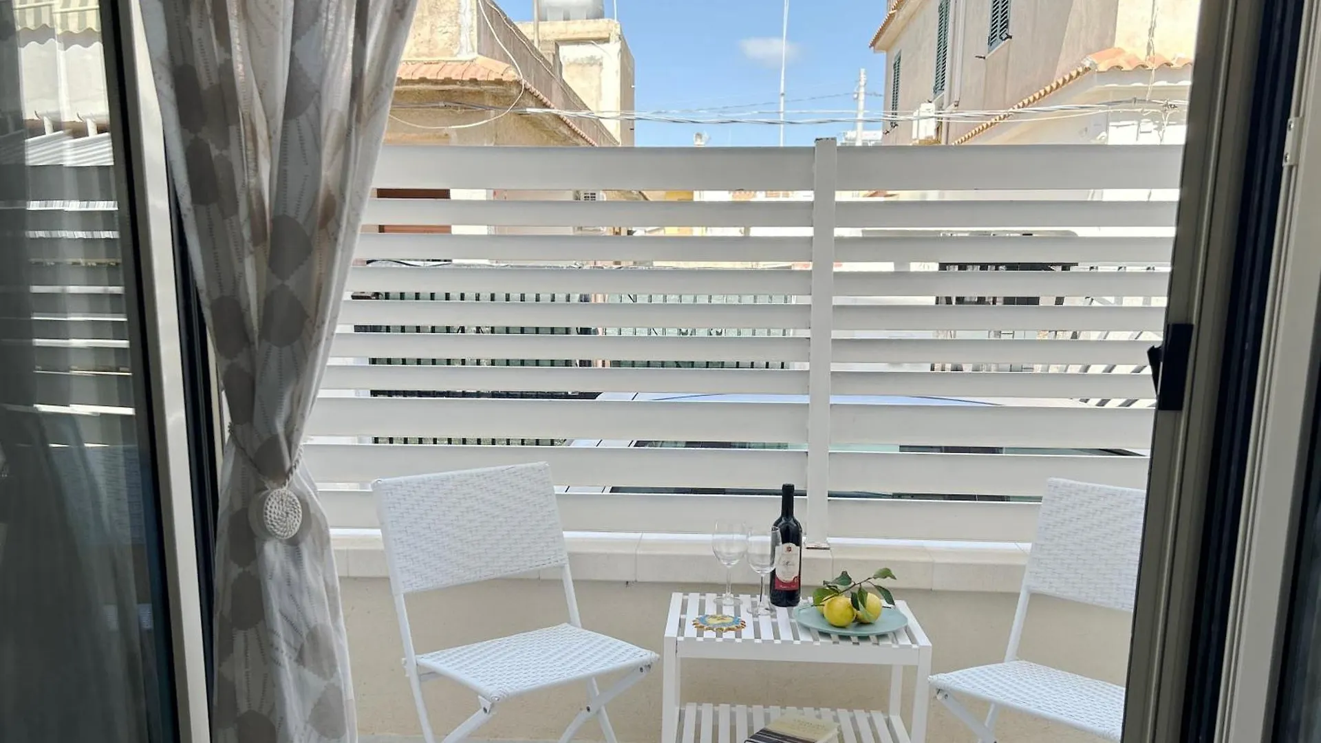 Sunlands 50 Meters From The Sandy Beach With Wifi Avola Holiday home